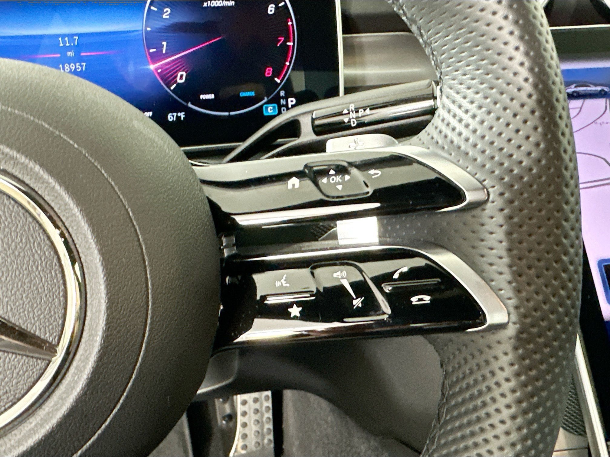 Certified 2024 Mercedes-Benz C 300 4MATIC Sedan image 13