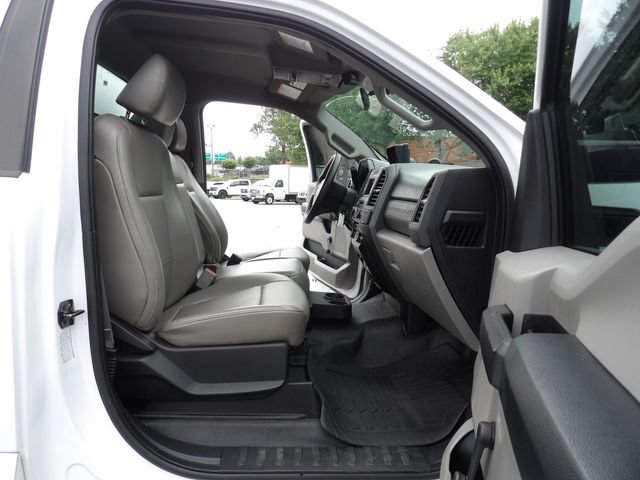 Used 2017 Ford F450 2WD Regular Cab Super Duty image 33