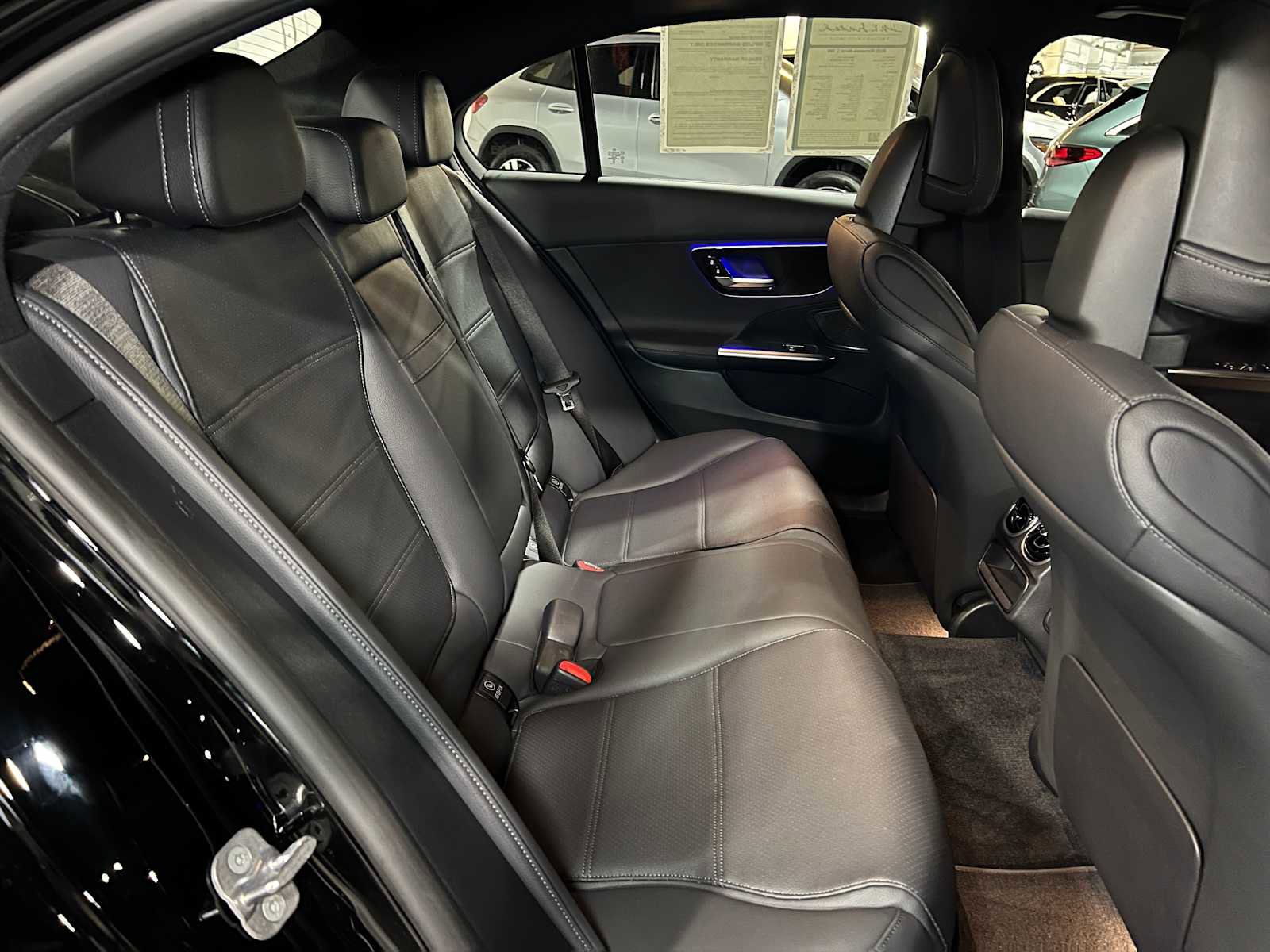 Used 2025 Mercedes-Benz C 300 4MATIC Sedan image 13