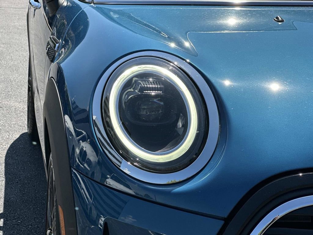Used 2024 MINI Cooper SE FWD image 8