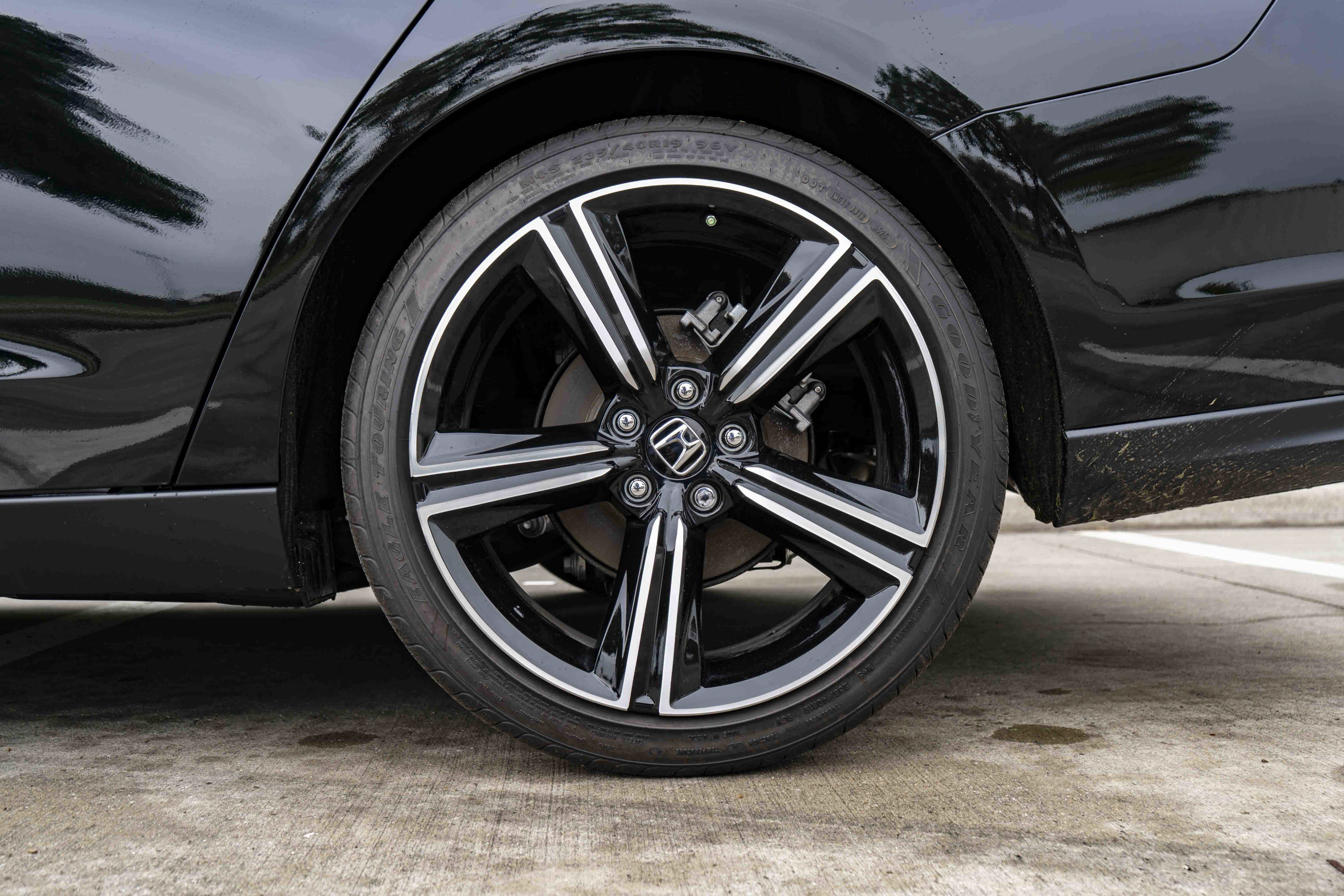 Used 2025 Honda Accord Sport image 15