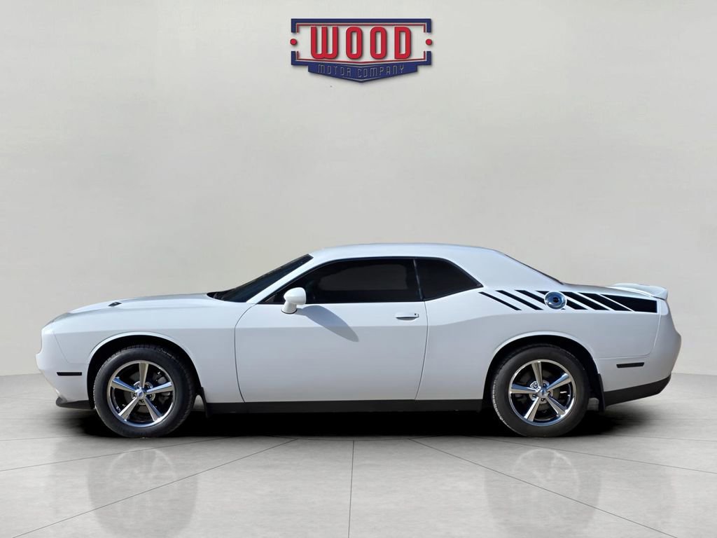 Used 2021 Dodge Challenger SXT w/ Driver Convenience Group image 4
