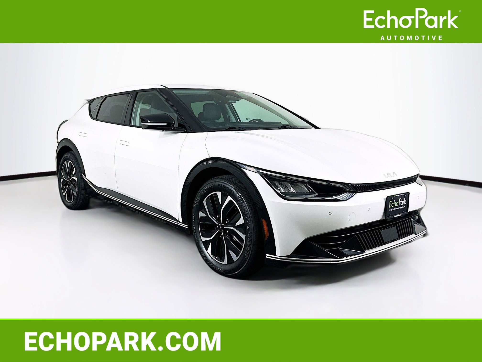 Used 2022 Kia EV6 Wind RWD image 1