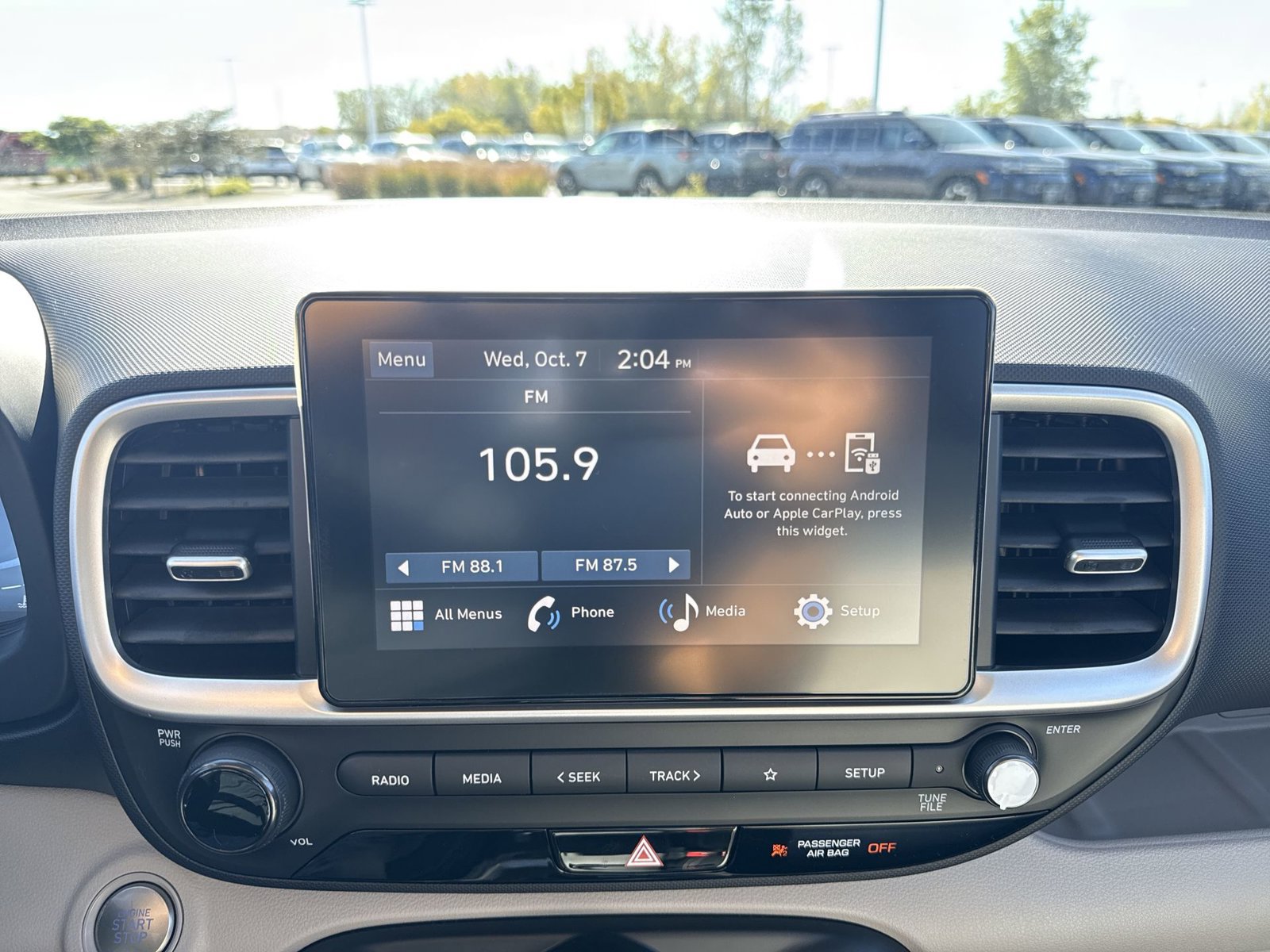 New 2026 Hyundai Venue SEL FWD image 17
