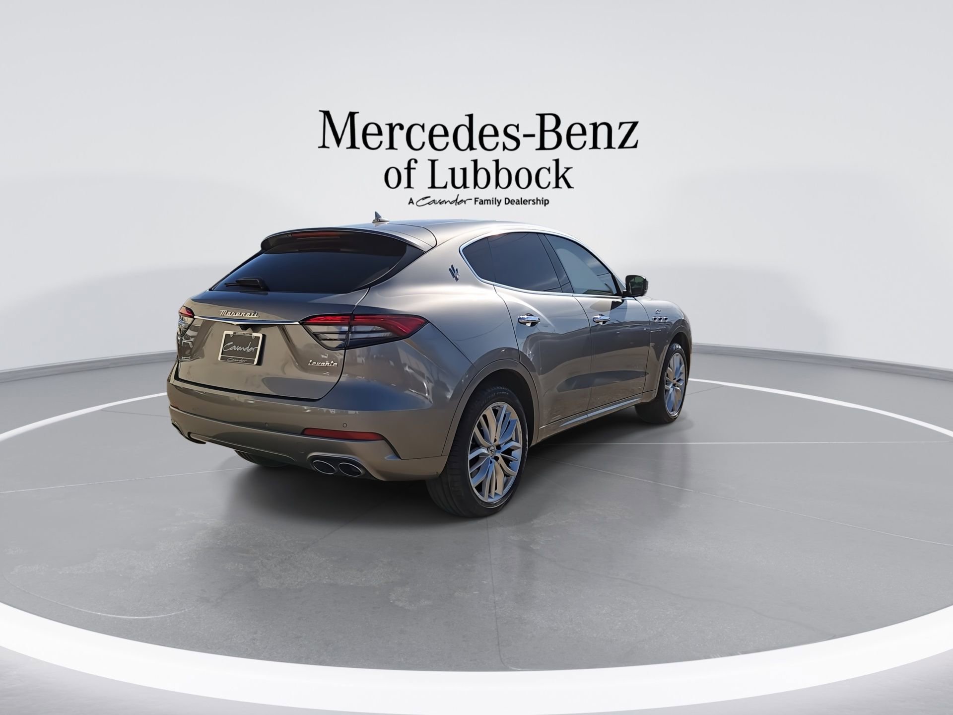 Used 2022 Maserati Levante GT AWD/4WD image 8