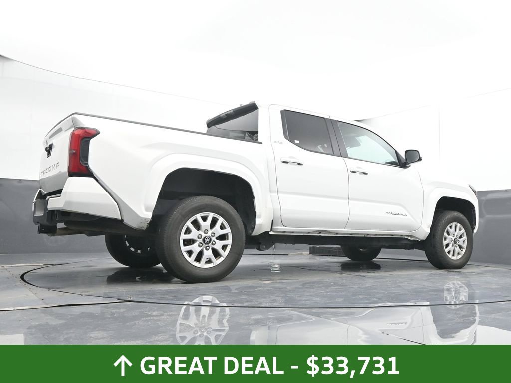 Used 2024 Toyota Tacoma SR5 AWD/4WD image 35