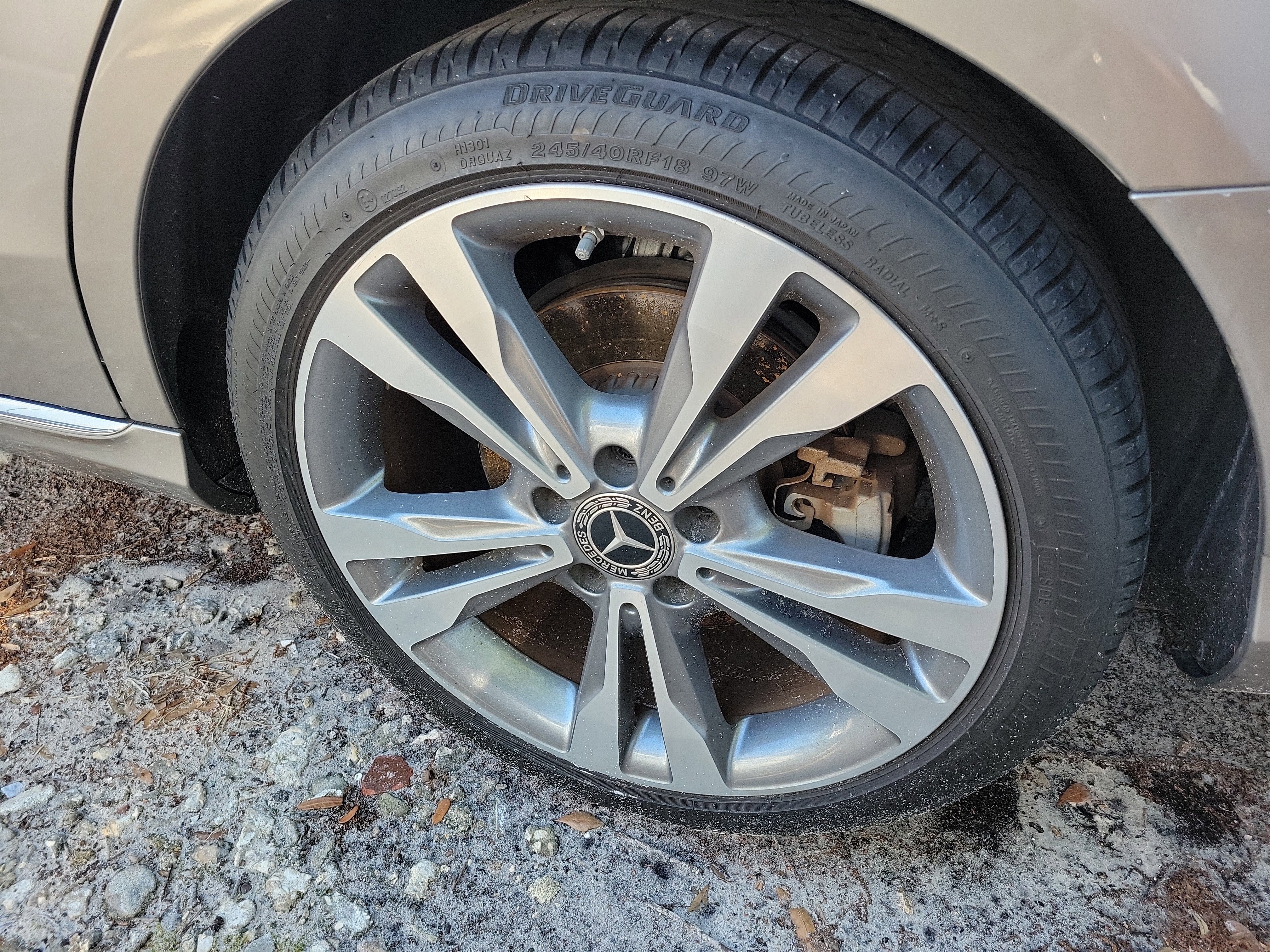 Used 2019 Mercedes-Benz C 300 Sedan image 5