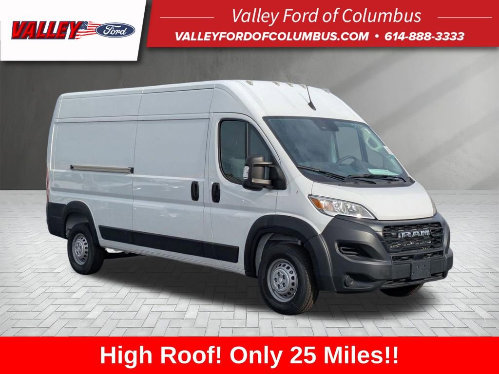 Used 2024 RAM ProMaster 2500 FWD image 1