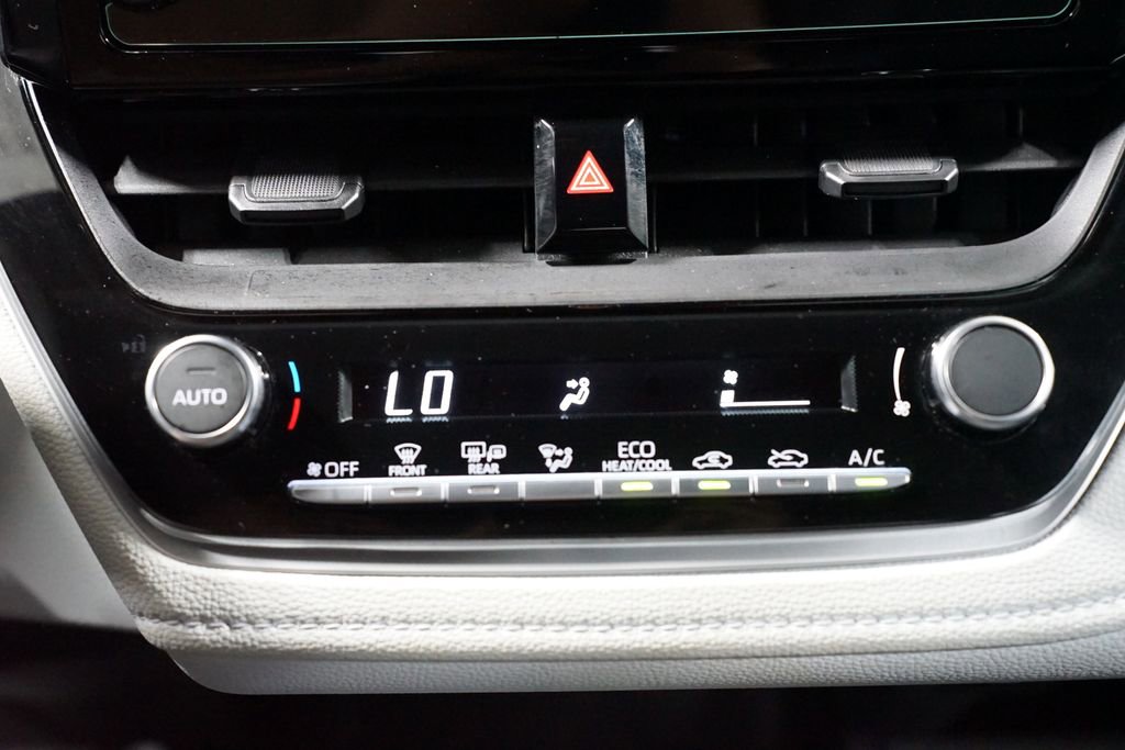 Used 2024 Toyota Corolla SE image 20