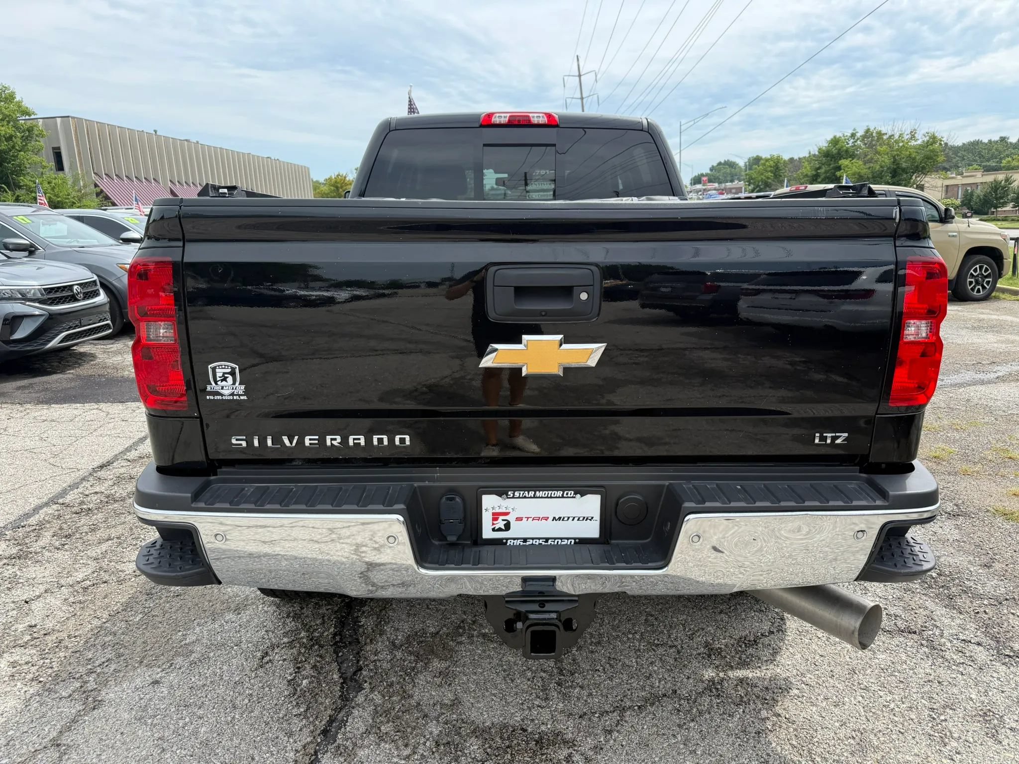 Used 2016 Chevrolet Silverado 2500 LTZ w/ Duramax Plus Package AWD/4WD image 4