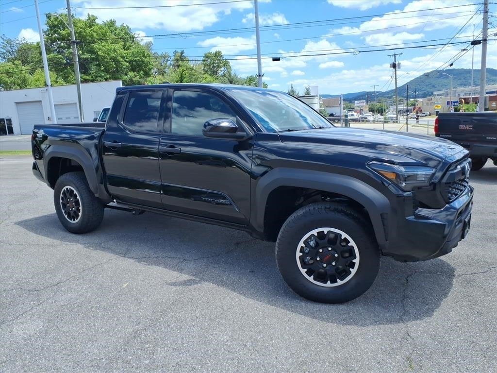 Used 2025 Toyota Tacoma TRD Off-Road