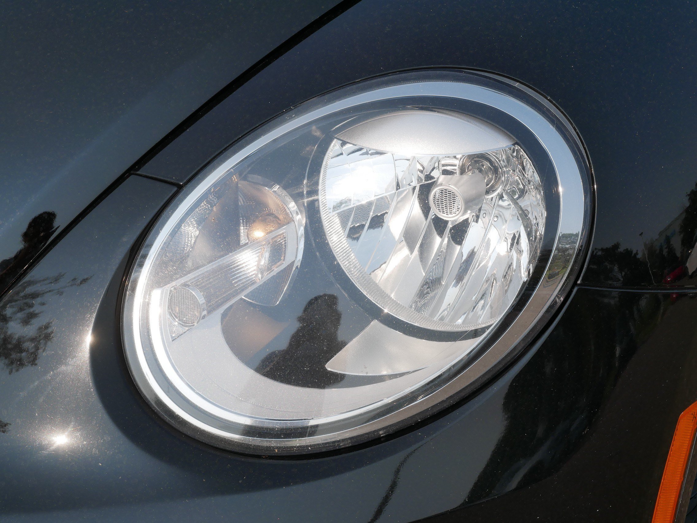 Used 2013 Volkswagen Beetle TDI FWD image 16