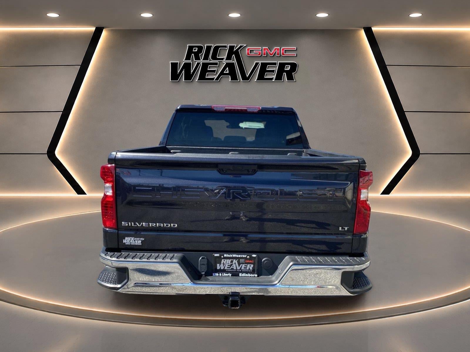 Used 2024 Chevrolet Silverado 1500 LT AWD/4WD image 5