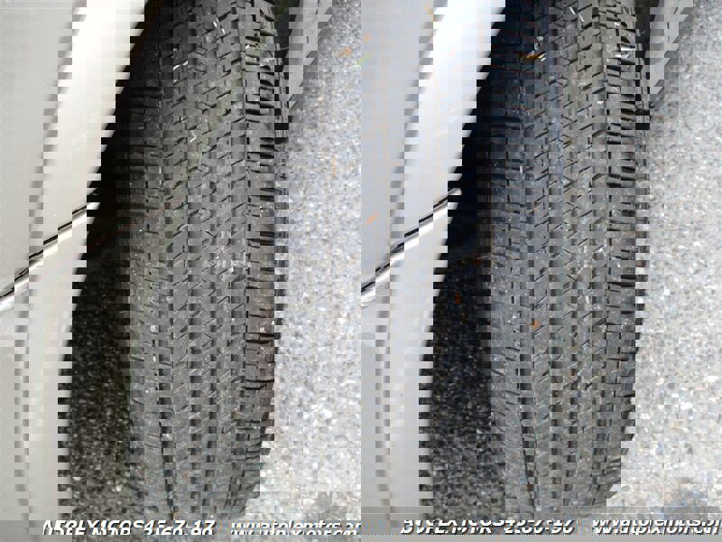 Used 2004 Lincoln LS image 27