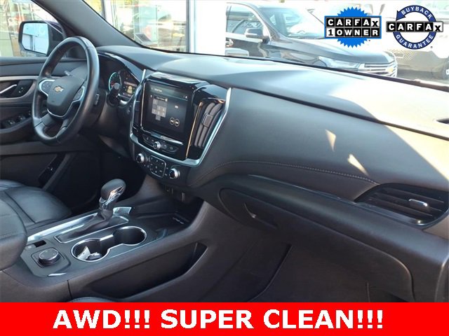 Used 2022 Chevrolet Traverse LT image 19