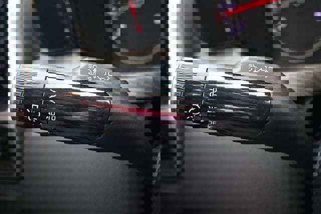 Used 2022 Kia Sorento S w/ Panoramic Sunroof Package image 37