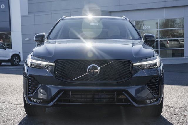 New 2026 Volvo XC60 B5 Ultra w/ Protection Package Premier AWD/4WD image 2