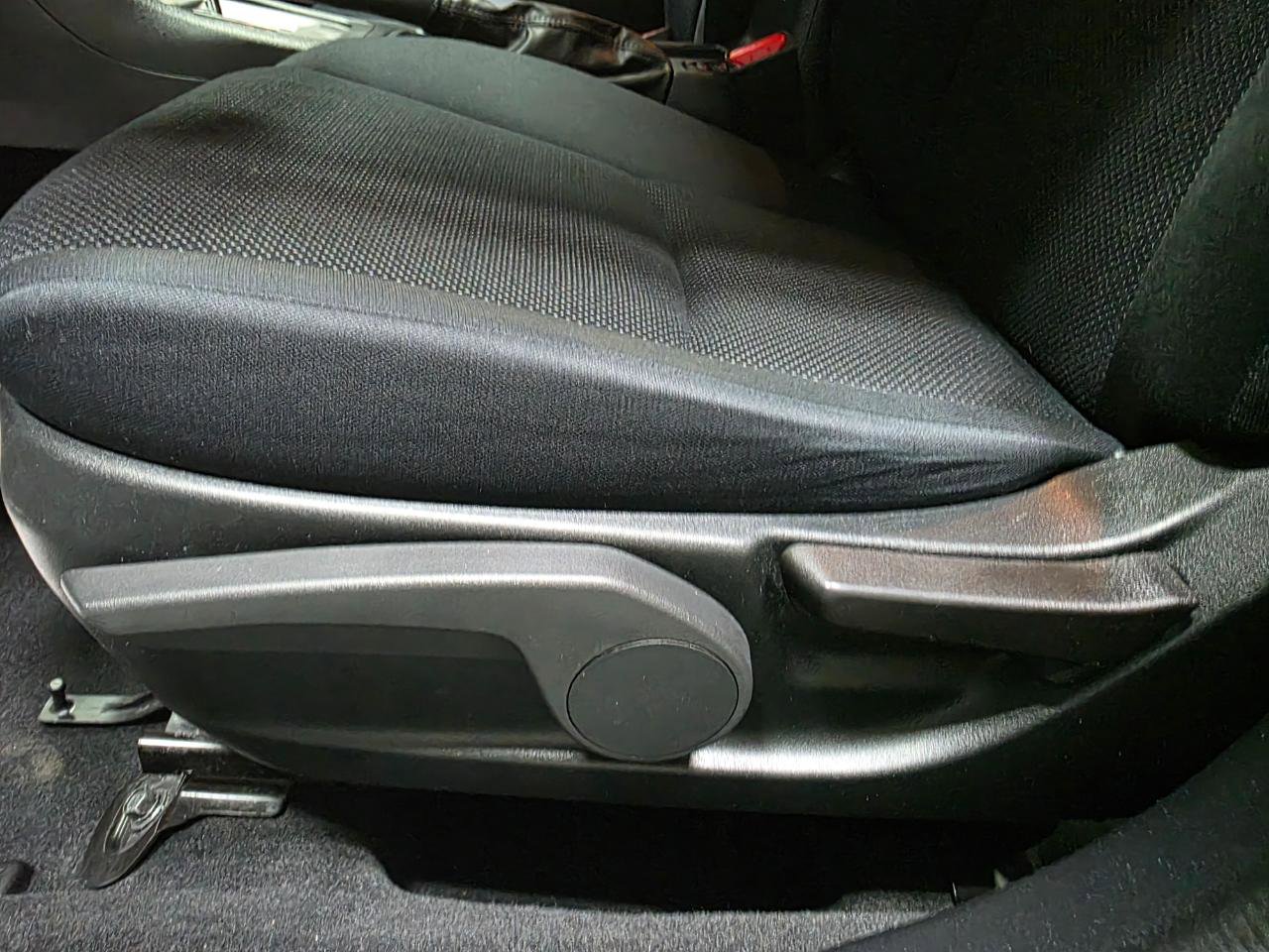 Used 2016 Subaru Impreza 2.0i Premium image 17