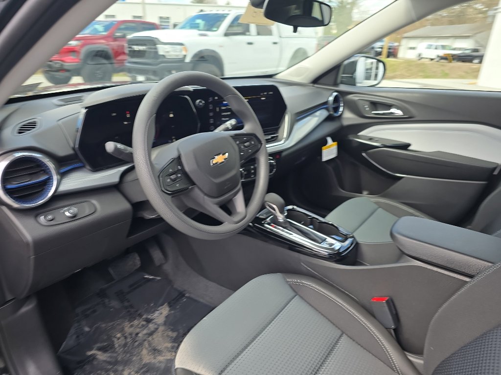 New 2026 Chevrolet Trax LT image 20