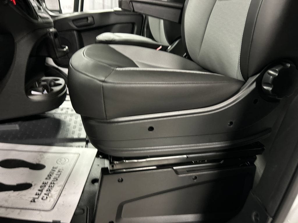 New 2026 RAM ProMaster 2500 w/ Convenience Group FWD image 11