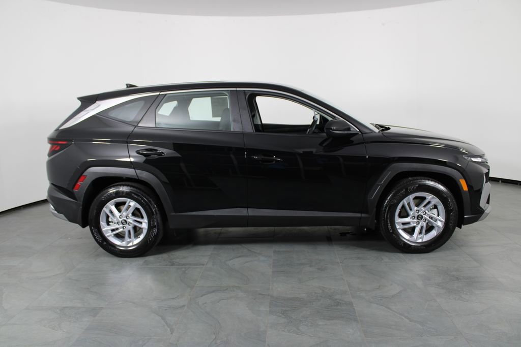 Certified 2026 Hyundai Tucson SE FWD image 15