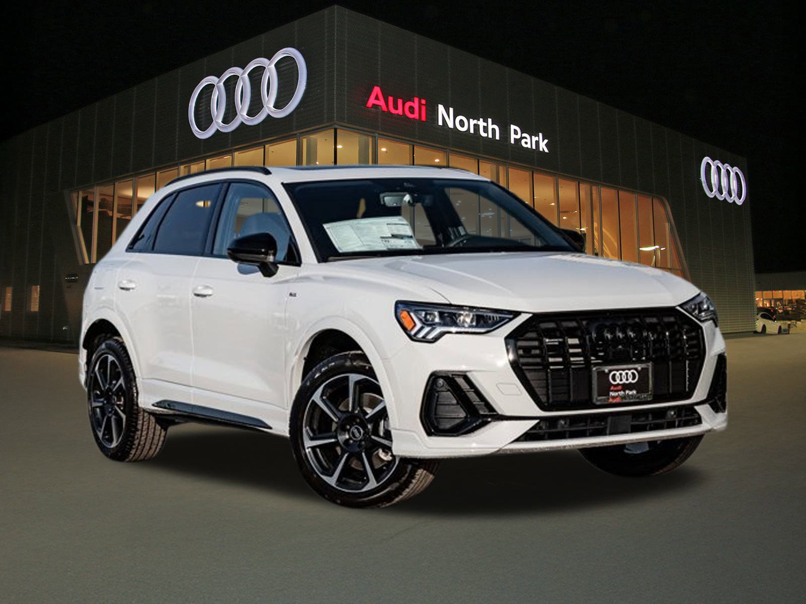 Used 2025 Audi Q3 2.0T Premium Plus w/ Premium Plus Package AWD/4WD image 1