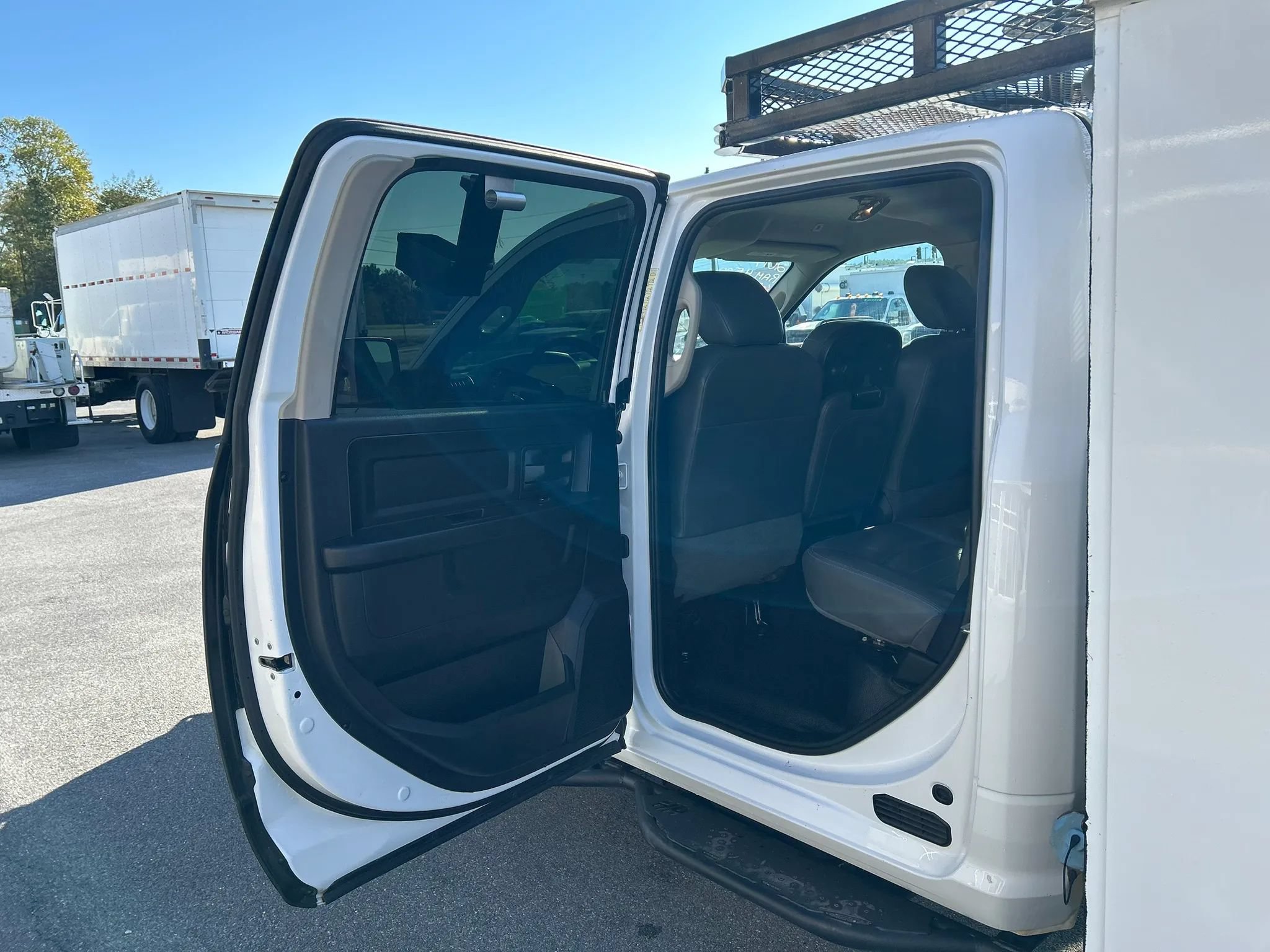 Used 2017 RAM 4500 Tradesman AWD/4WD image 22