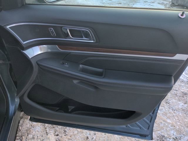 Certified 2019 Ford Explorer Limited AWD/4WD image 20