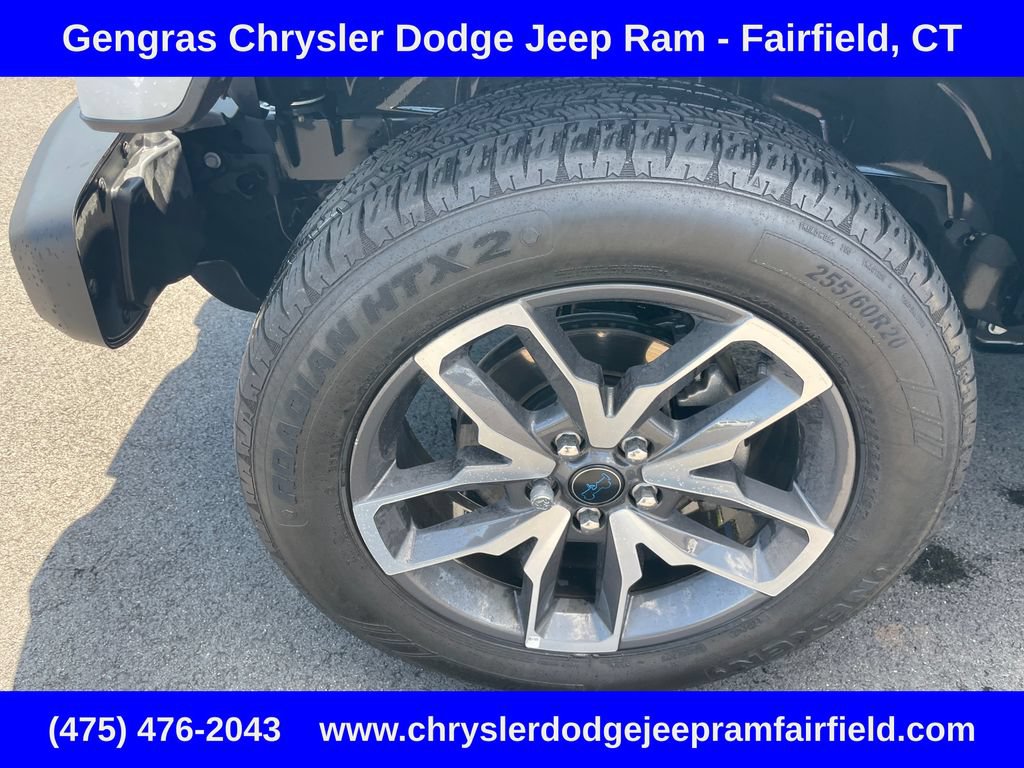 Certified 2024 Jeep Wrangler Unlimited w/ Convenience Group AWD/4WD image 13