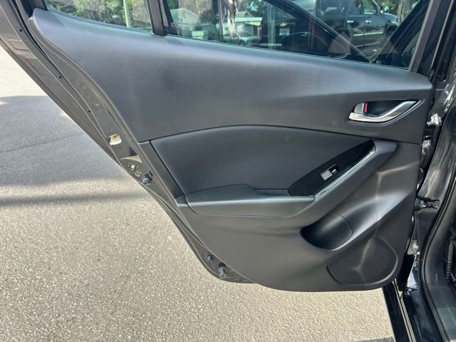 Used 2018 MAZDA MAZDA3 Sport w/ Preferred Equipment Package image 13