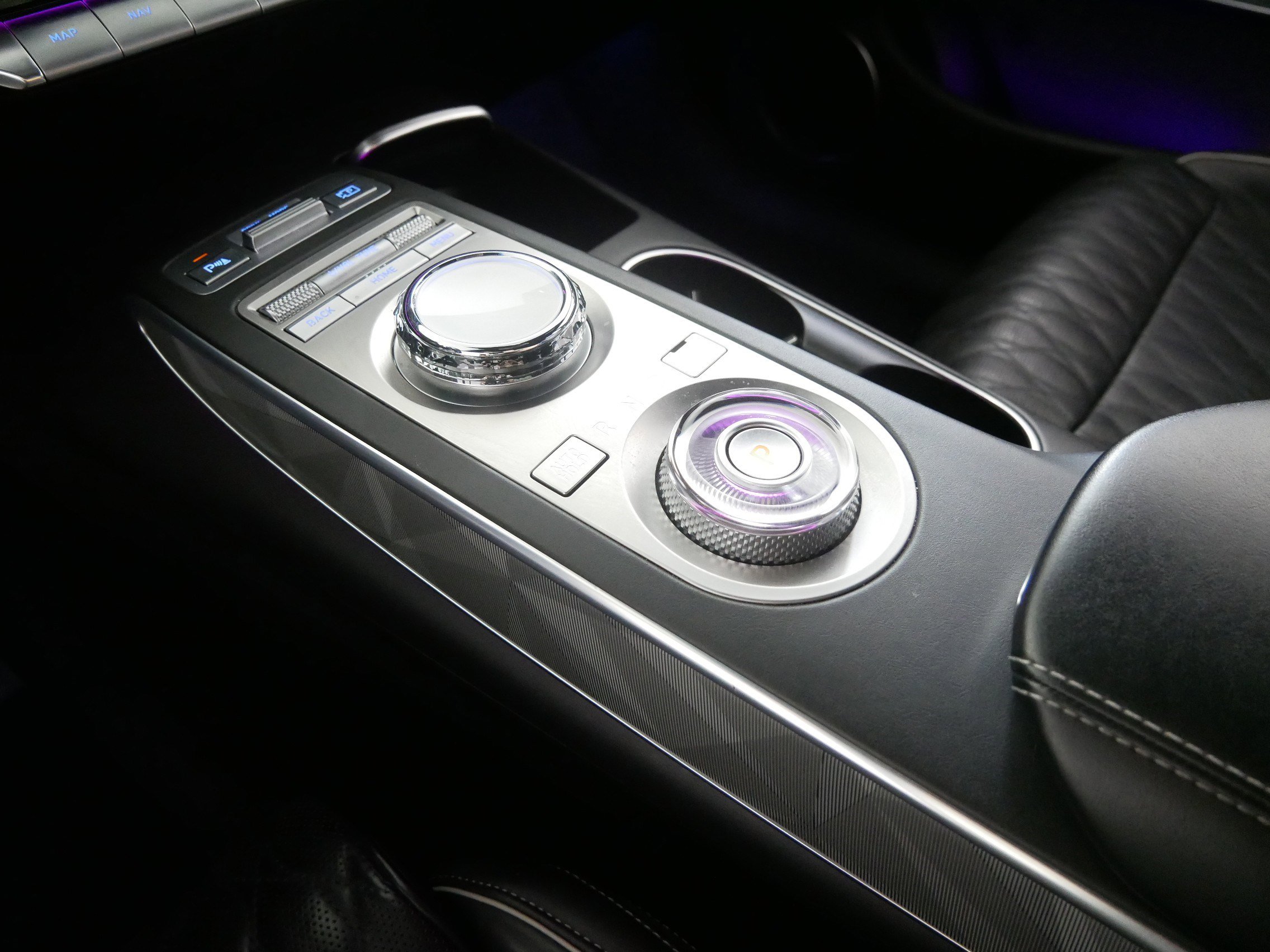 Used 2022 Genesis GV70 3.5T Sport w/ Sport Advanced Package image 24