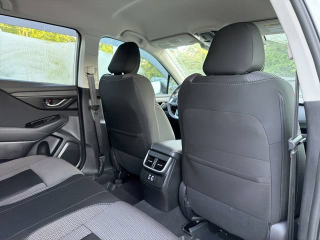 Used 2025 Subaru Outback Premium AWD/4WD image 23