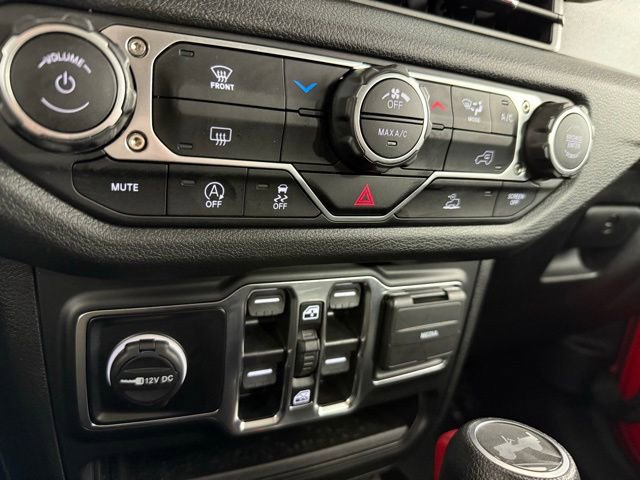 Used 2024 Jeep Wrangler Sport S image 23