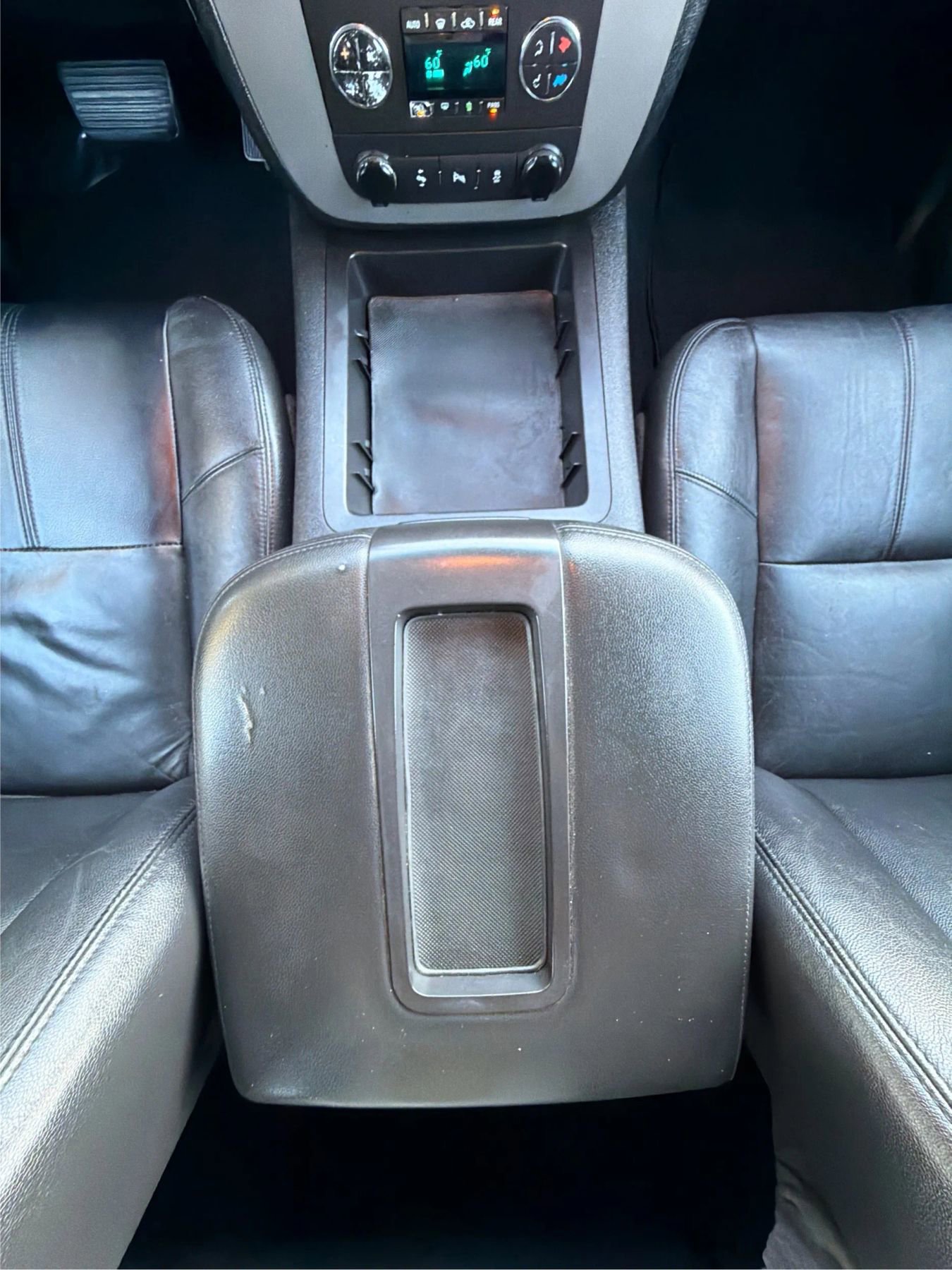 Used 2013 GMC Yukon XL SLT image 18