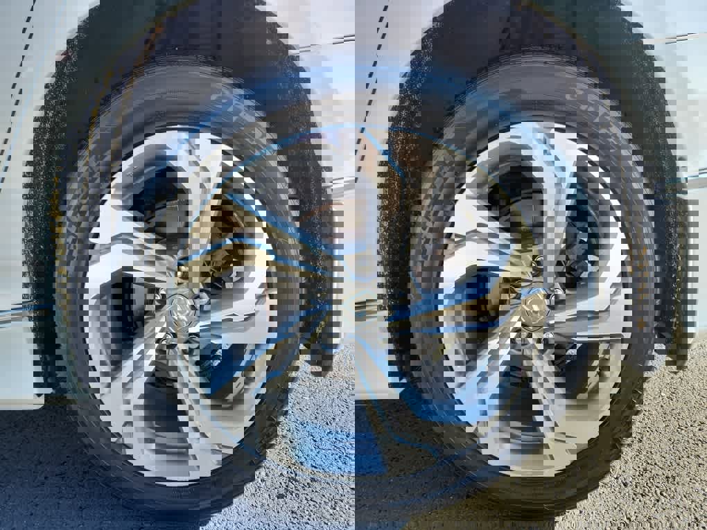 Used 2018 Honda Accord EX-L image 11