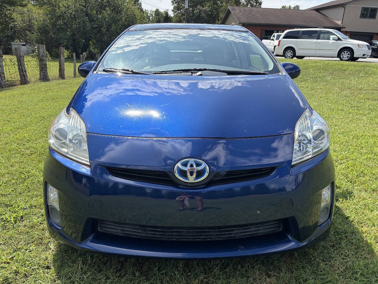 Used 2010 Toyota Prius Three FWD image 3