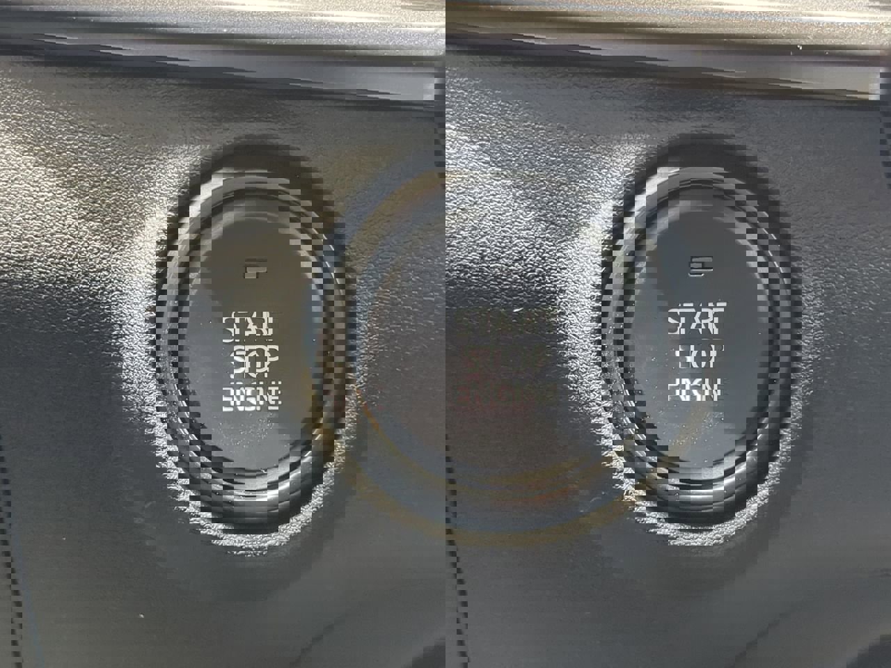 New 2025 MAZDA MAZDA3 Carbon image 26