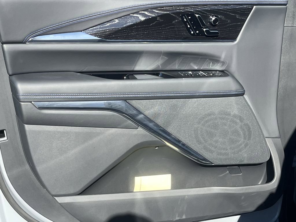 New 2026 Cadillac Escalade IQ Sport 1 w/ LPO, ONYX Package image 14
