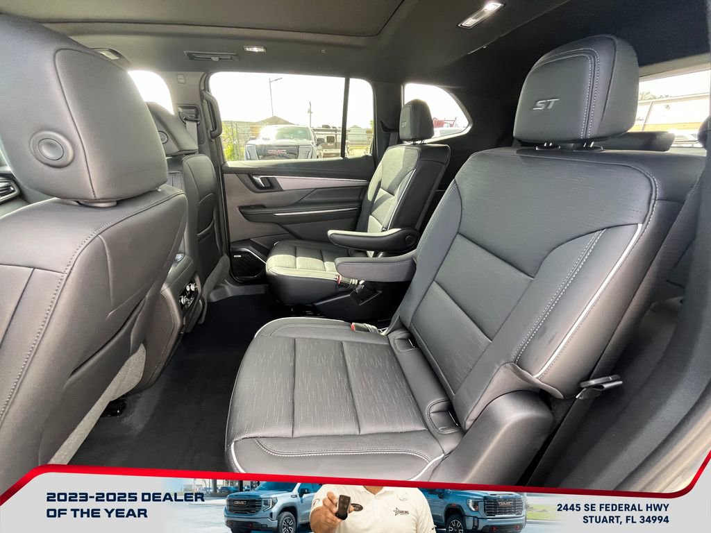 New 2026 Buick Enclave Sport Touring w/ Power Package image 12