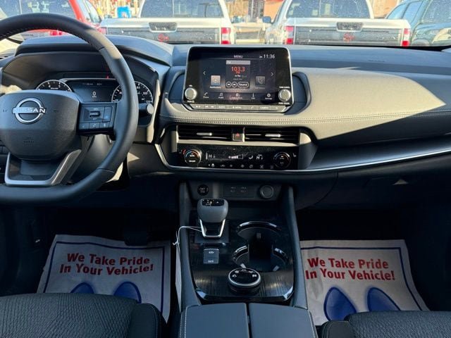 New 2026 Nissan Rogue SV w/ Cold Weather Package AWD/4WD image 25