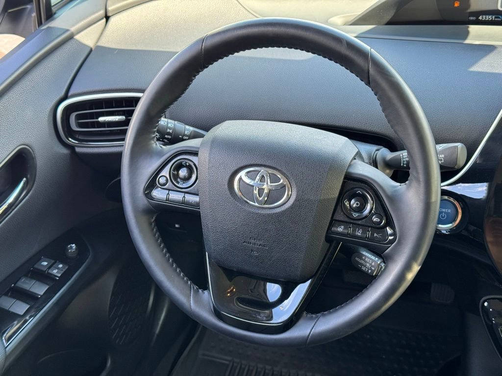 Certified 2022 Toyota Prius XLE image 19