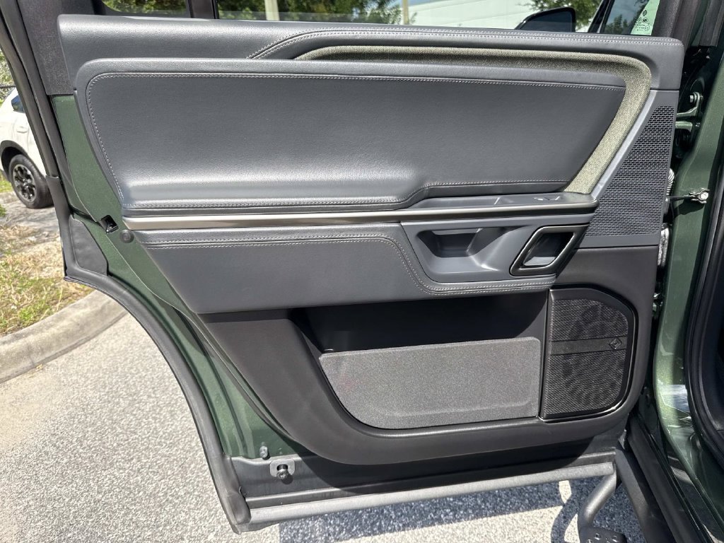 Used 2024 Rivian R1S Adventure Dual AWD/4WD image 13