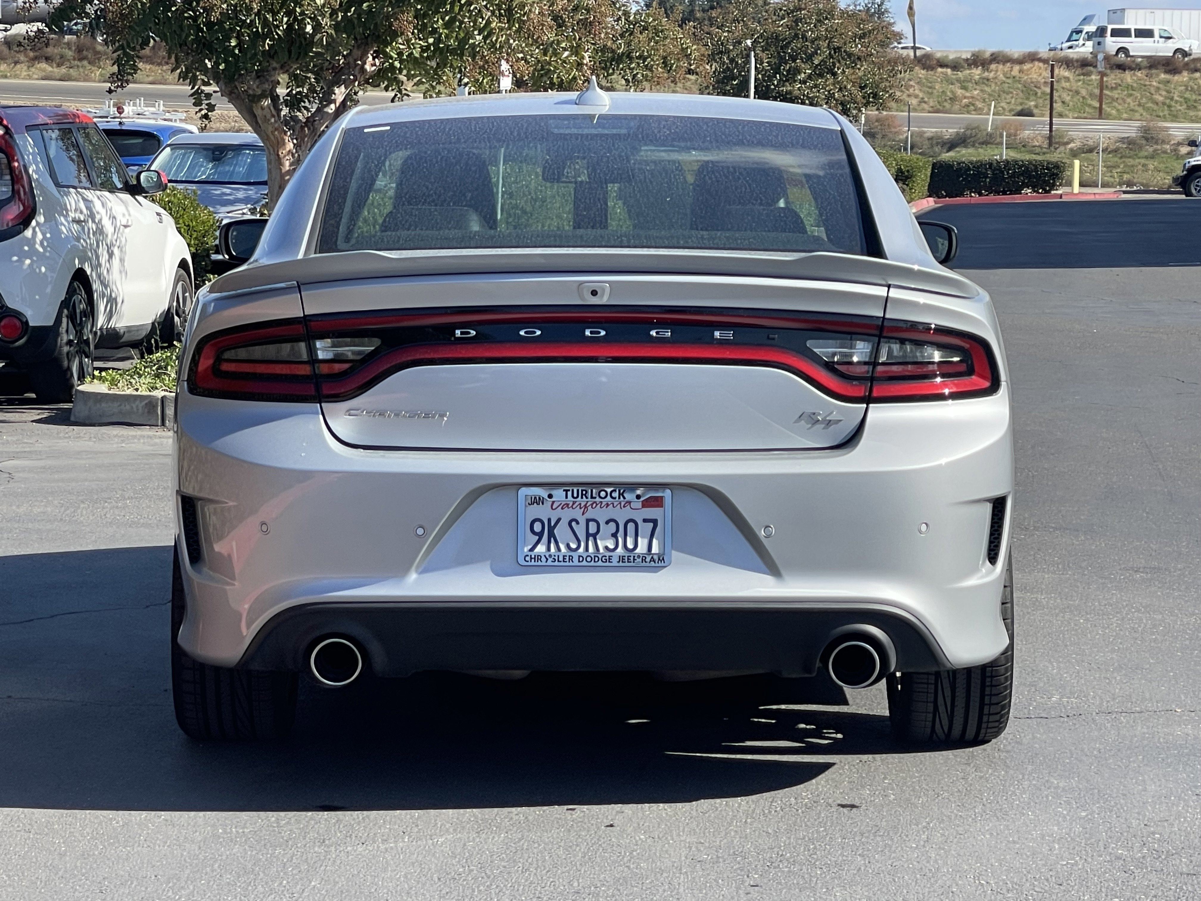 Used 2022 Dodge Charger R/T w/ Plus Group image 6