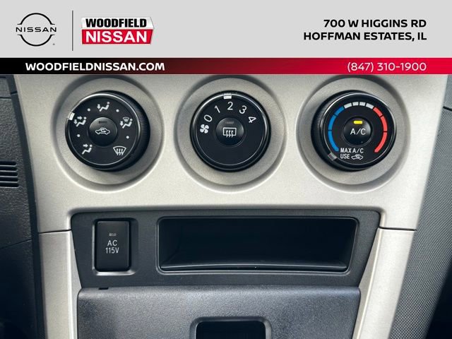 Used 2009 Pontiac Vibe w/ Sun And Sound Package FWD image 39