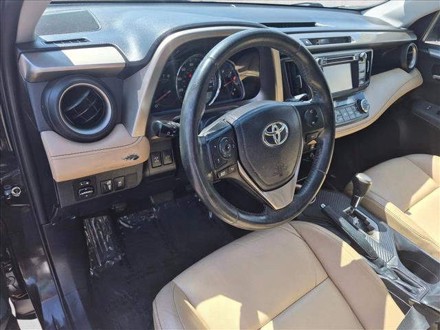 Used 2015 Toyota RAV4 Limited AWD/4WD image 10
