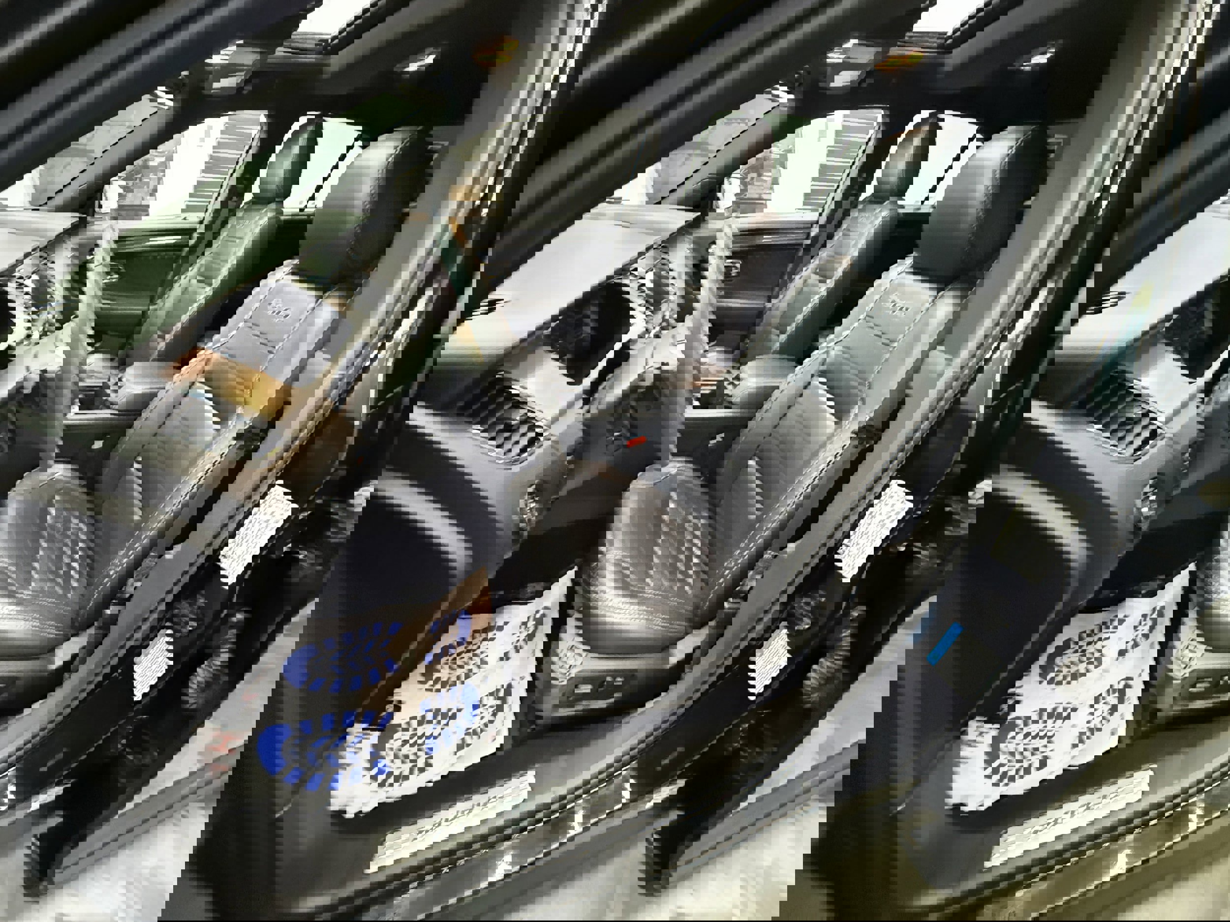 Used 2018 Ford Taurus SHO w/ Driver Assist Package image 11