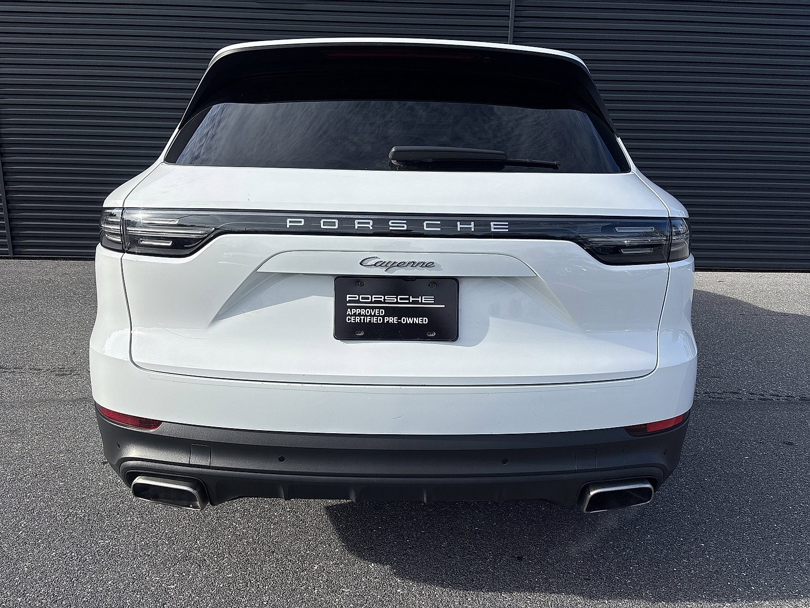 Certified 2022 Porsche Cayenne image 4