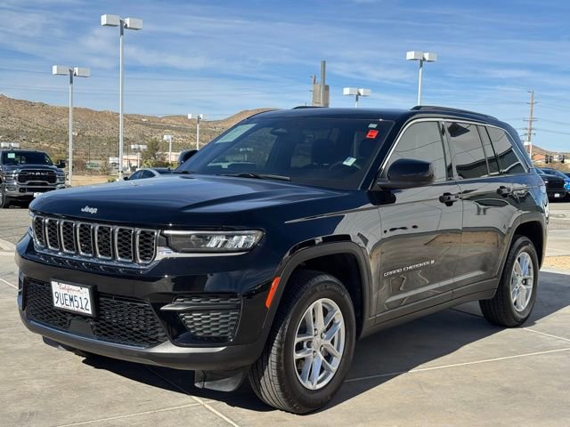 Used 2025 Jeep Grand Cherokee Laredo X w/ Trailer Tow Package image 3