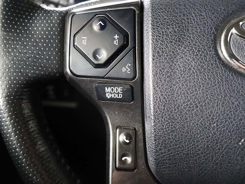 Used 2024 Toyota 4Runner TRD Off-Road Premium image 38