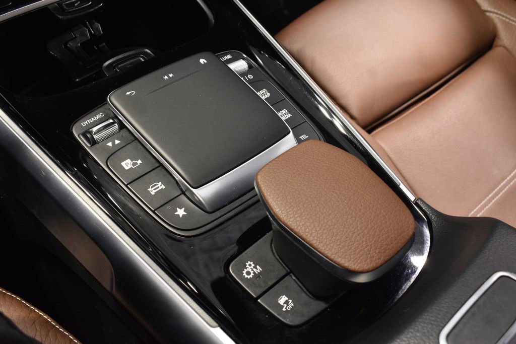 Used 2023 Mercedes-Benz GLB 35 AMG 4MATIC image 26